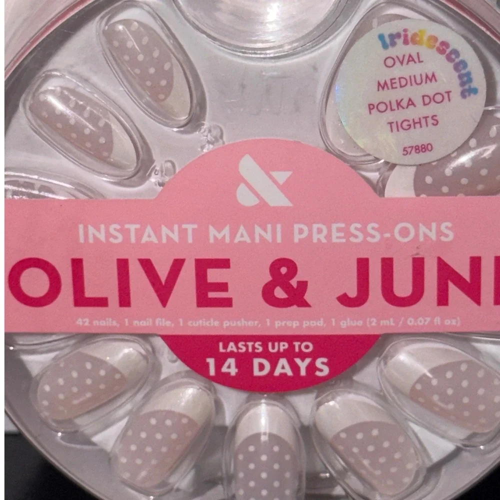 Olive & June Instant Mani Press-On Nails Iridescent Oval Polka Dot Tights French